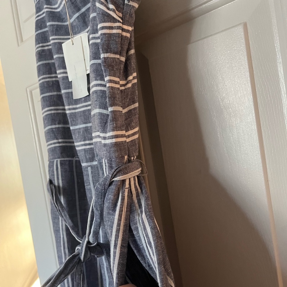 beachlunchlounge Blue and White Striped Jumpsuit | M | NWT - Picture 4 of 7